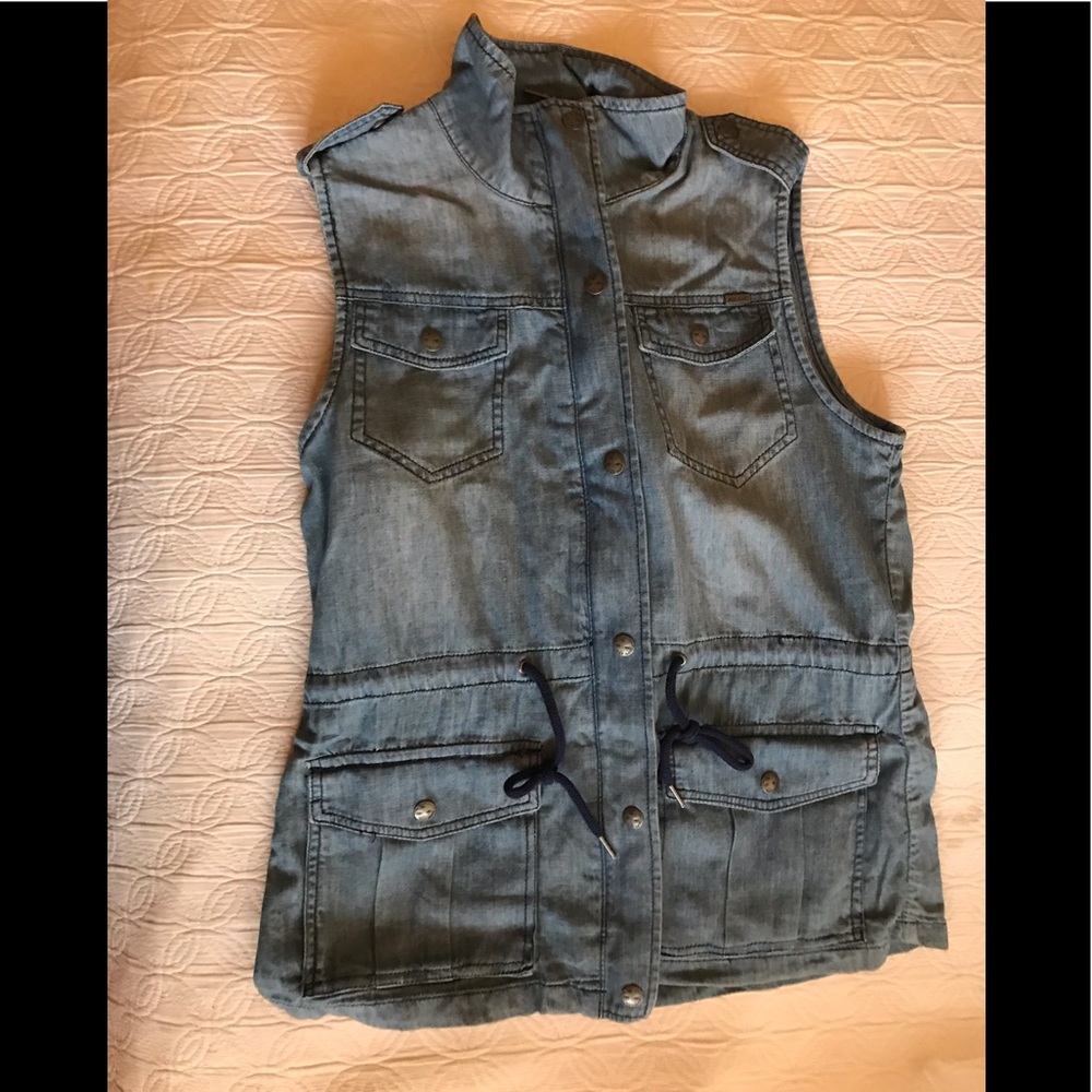 Max Jeans Vest NWT